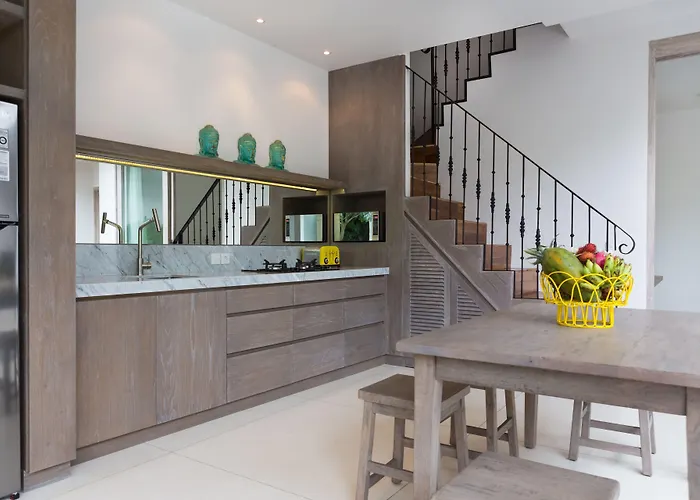 Allure Villas Hotel 4*